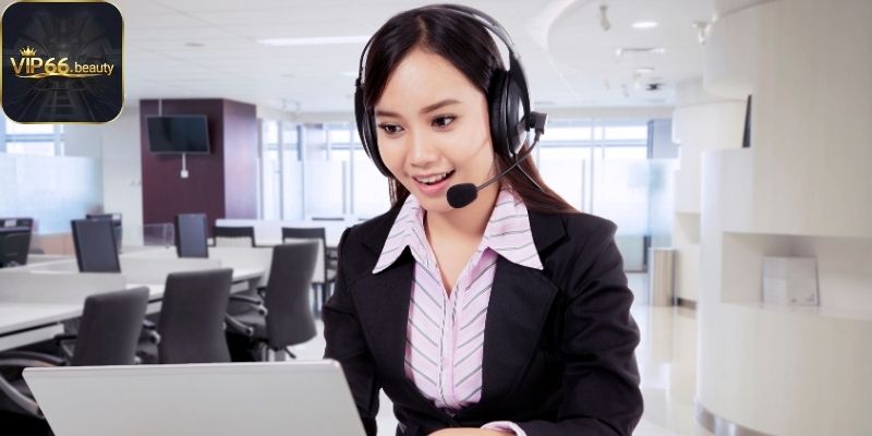 Khi lỗi giao dịch thì liên hệ với kênh CSKH nào